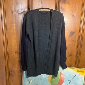Uniqlo Women’s Dark Gray and Navy Cardigan
